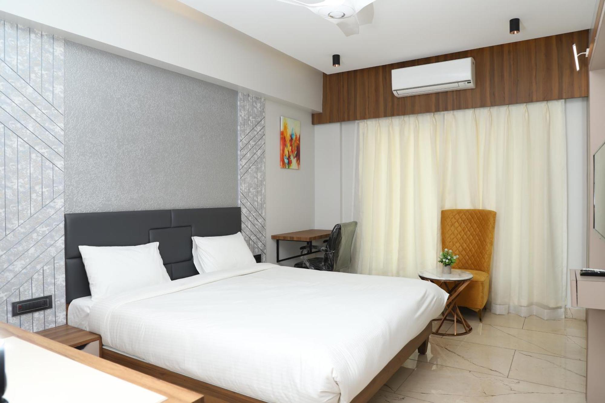 Hotel Florence Nanded Dış mekan fotoğraf