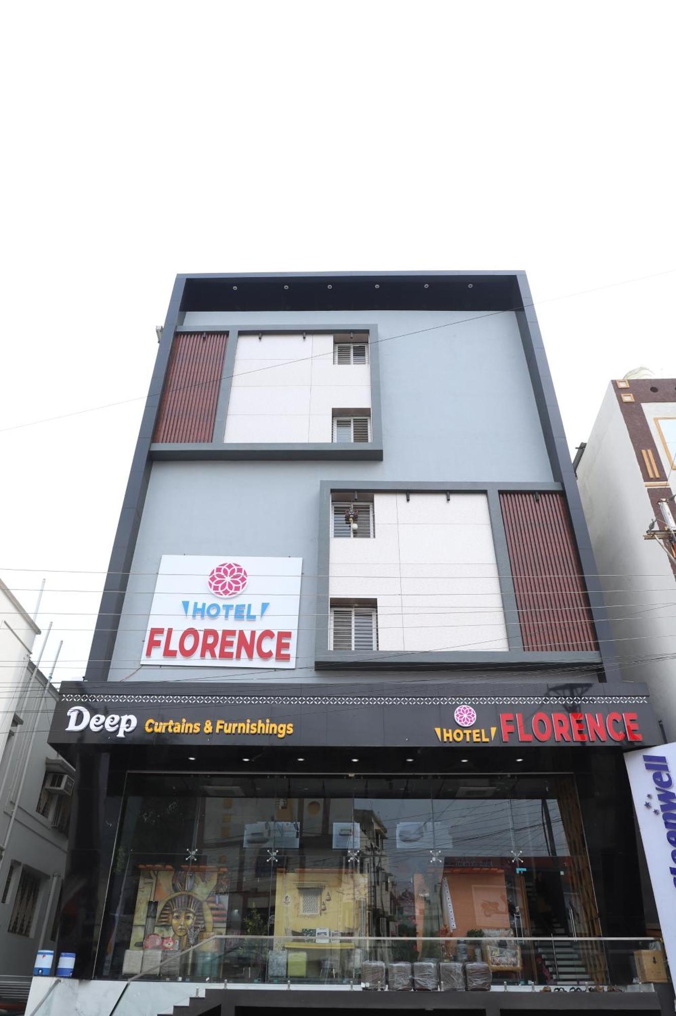 Hotel Florence Nanded Dış mekan fotoğraf